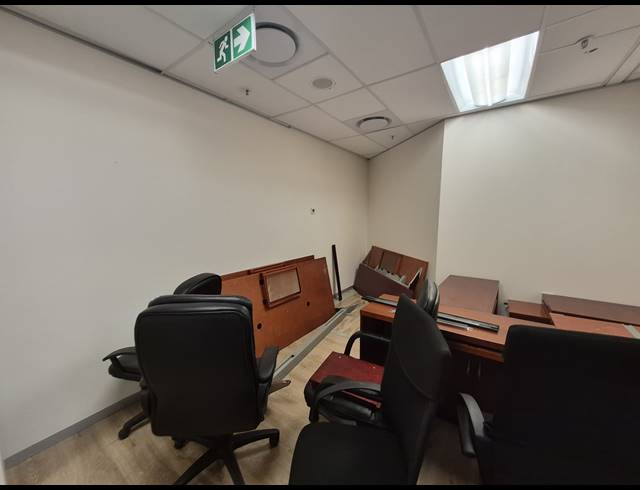 222M² OFFICE TO LET IN SANDTON CENTRAL